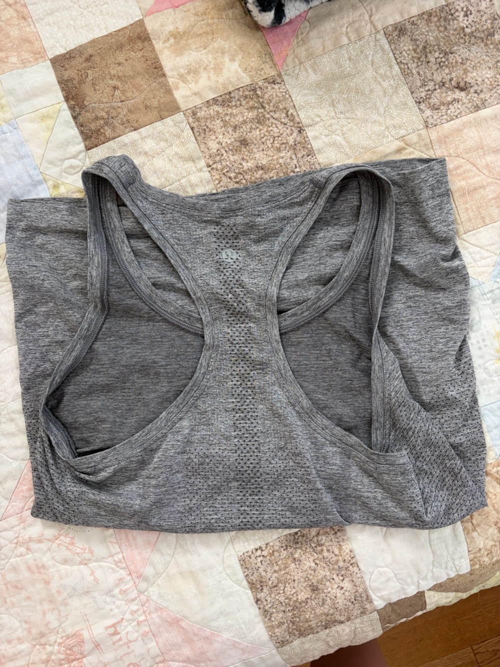 Lululemon grey tank top